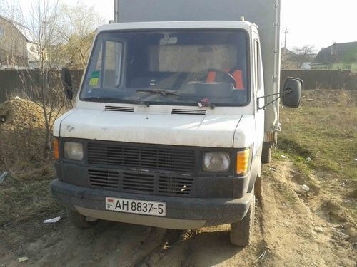 Аренда фургон 4.3 м грузовой отсек, 14 м3 Минск - изображение 1